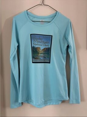 American Backyard Rocky Mountain Nat’l Park Performance Long Sleeve Top Womens M